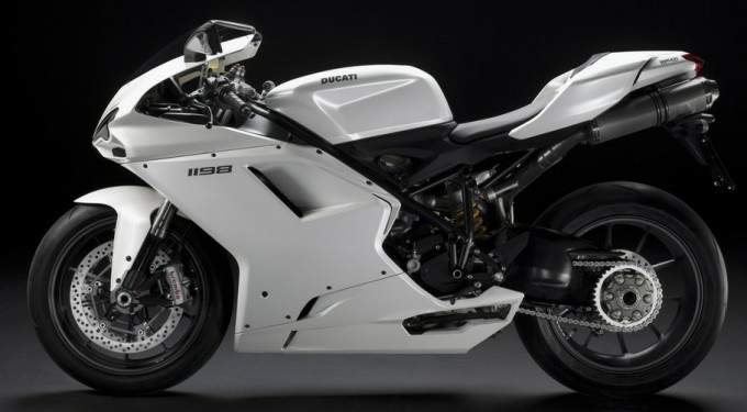 Ducati  1198 2009 white